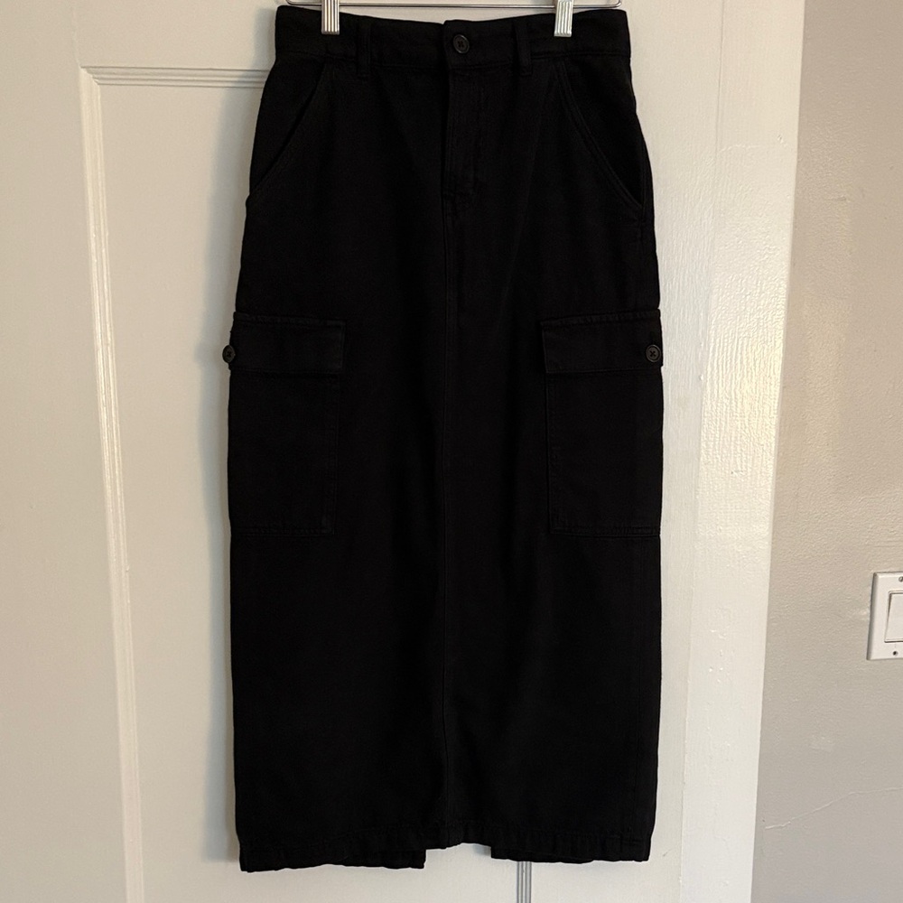 Reformation women’s Black Cargo skirt